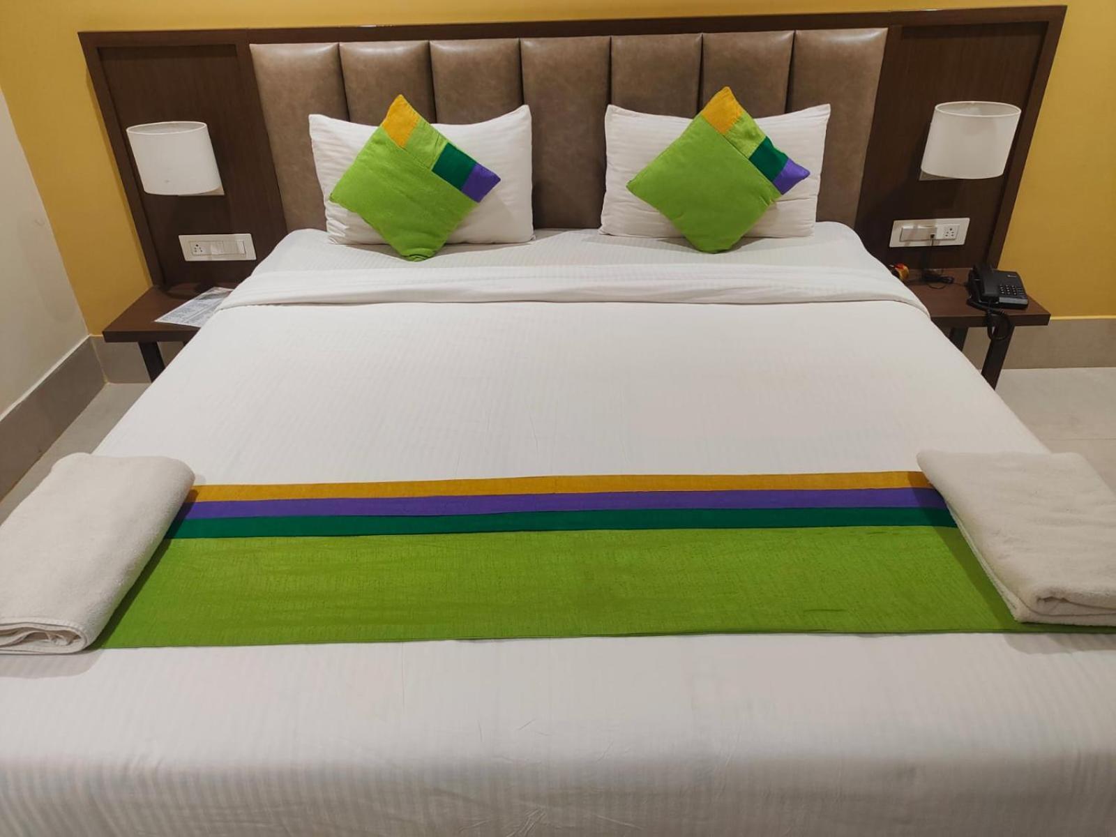 Treebo Elite Residency Belgaum Otel Dış mekan fotoğraf