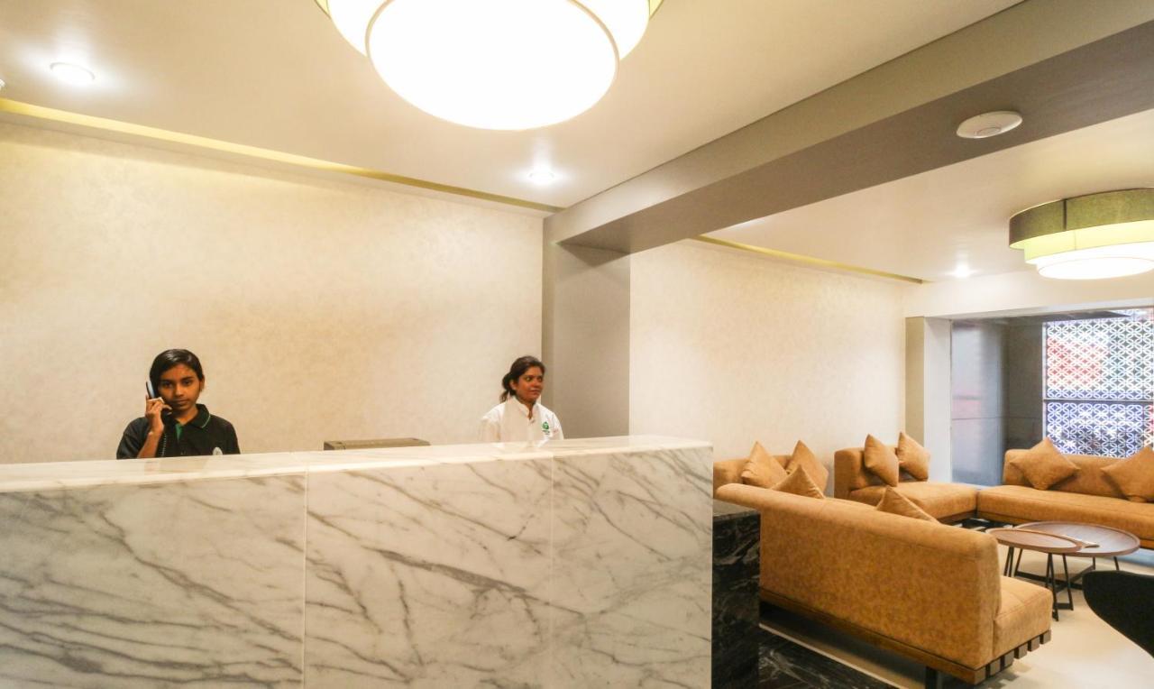 Treebo Elite Residency Belgaum Otel Dış mekan fotoğraf