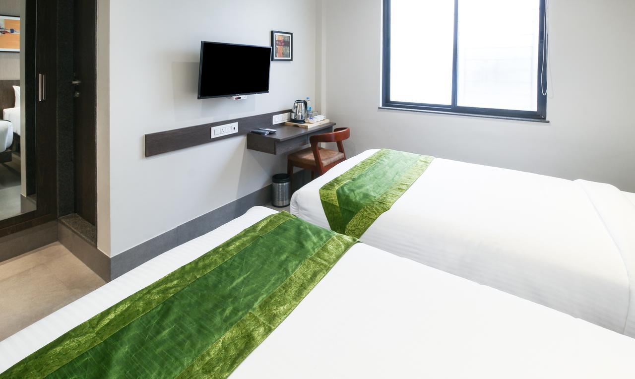 Treebo Elite Residency Belgaum Otel Dış mekan fotoğraf